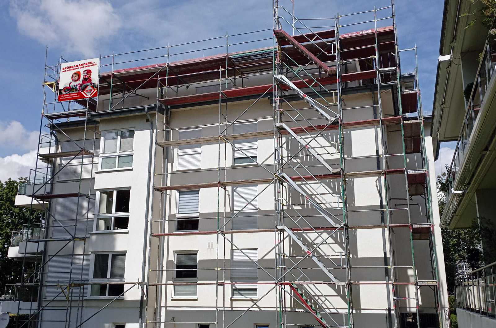 Moderner Gerüstbau